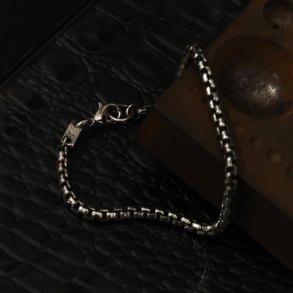 Antiqued Sterling Box Chain